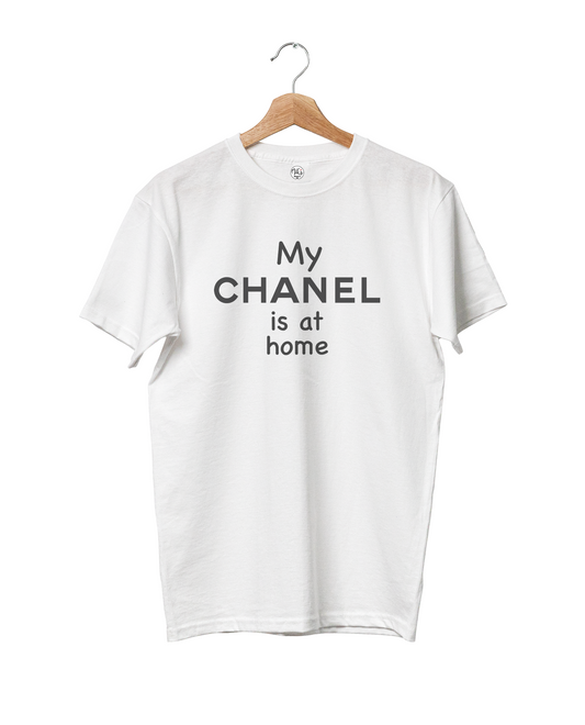 T-shirt My CHANEL is at home